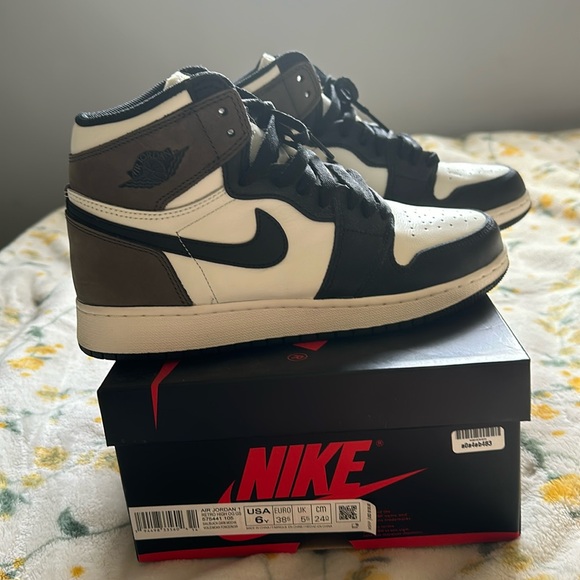Air Jordan retro high og gs dark mocha